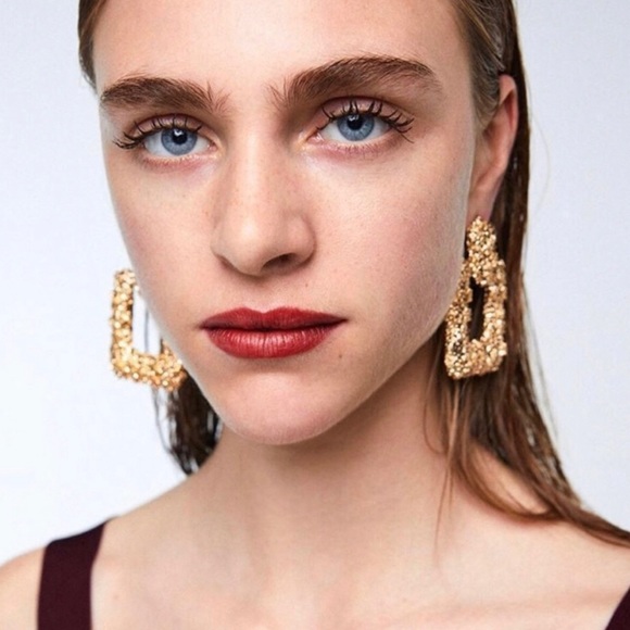Blogger Fav | Statement Gold Drape Earrings - Picture 2 of 4